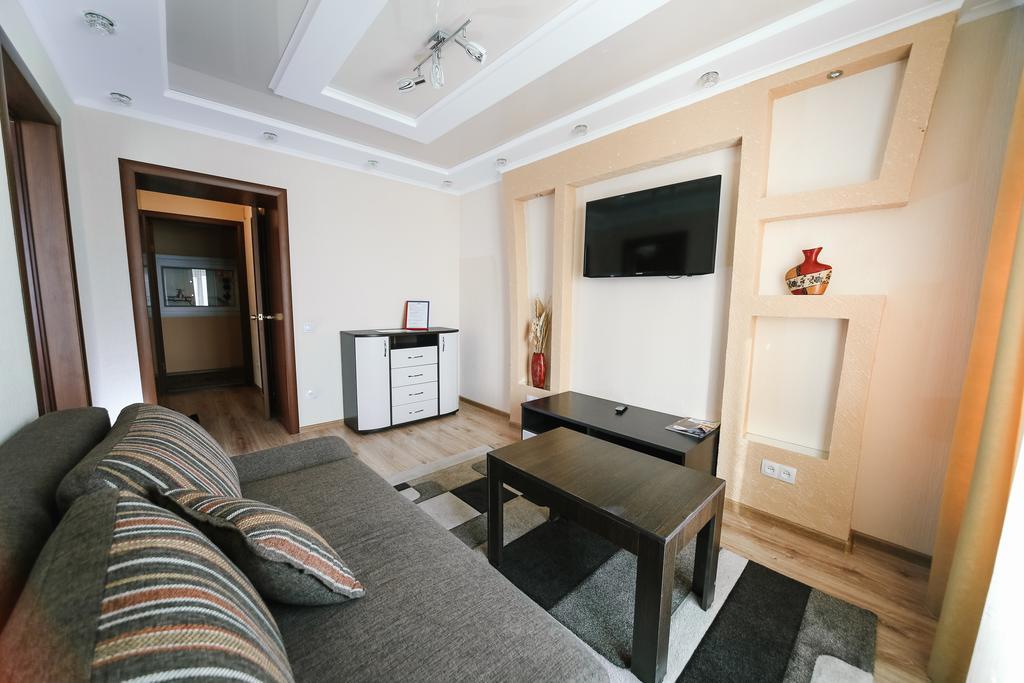 Sary Arka Hotel Pawłodar Zewnętrze zdjęcie