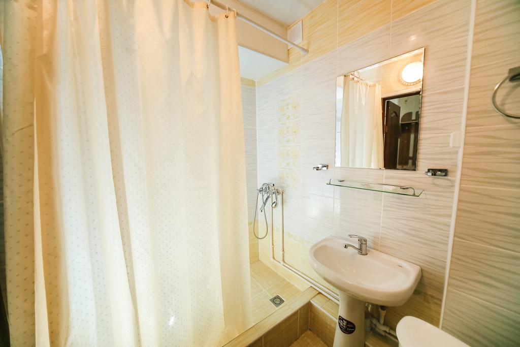 Sary Arka Hotel Pawłodar Zewnętrze zdjęcie