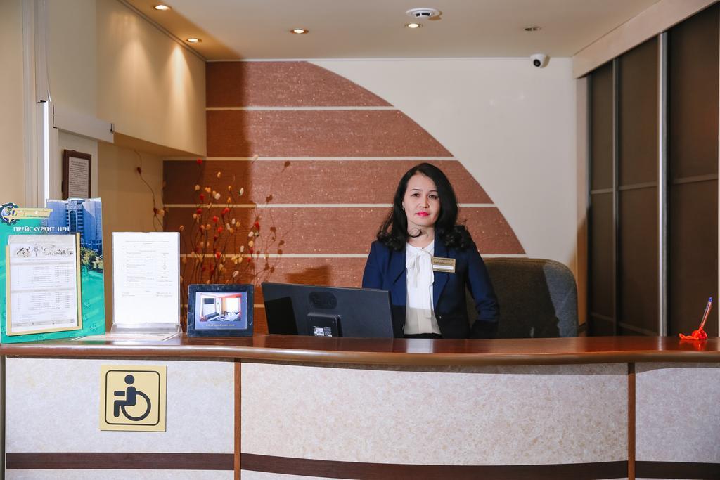 Sary Arka Hotel Pawłodar Zewnętrze zdjęcie